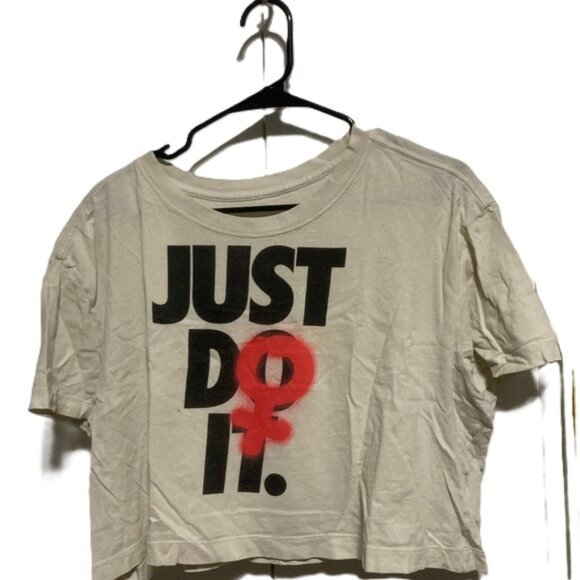 NIKE Rebel Crop Top Just Do It Creamy Creamy Beige Tshirt Womens Medium - Picture 11 of 12